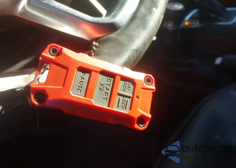 2018 Jeep Wrangler Unlimited Sahara 4X4 from USA, damaged, VIN 1C4HJXEG1JW212337